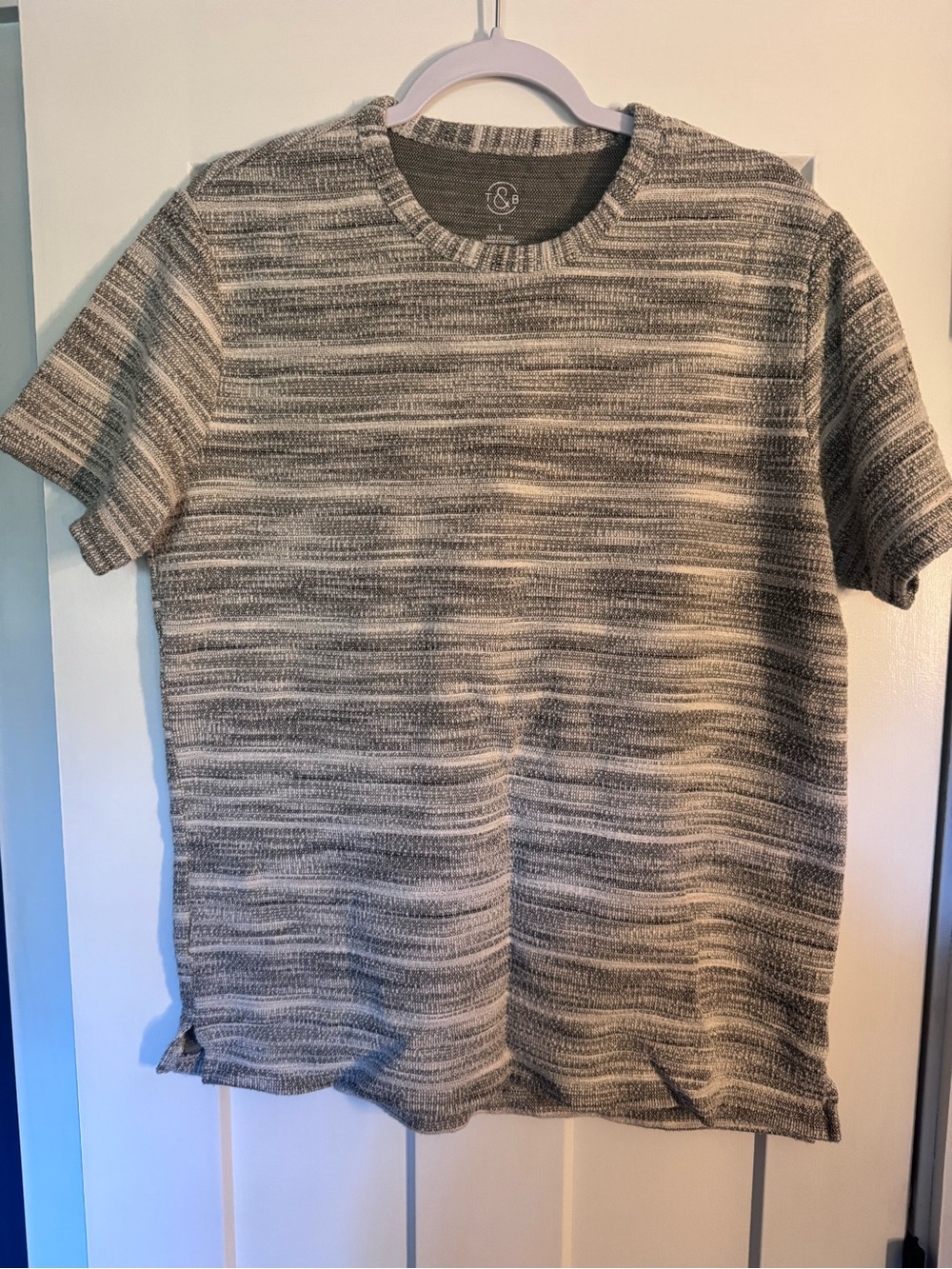 T&B Men’s Large Textured Knit Short Sleeve Shirt Gray Cream Made in Turkey
